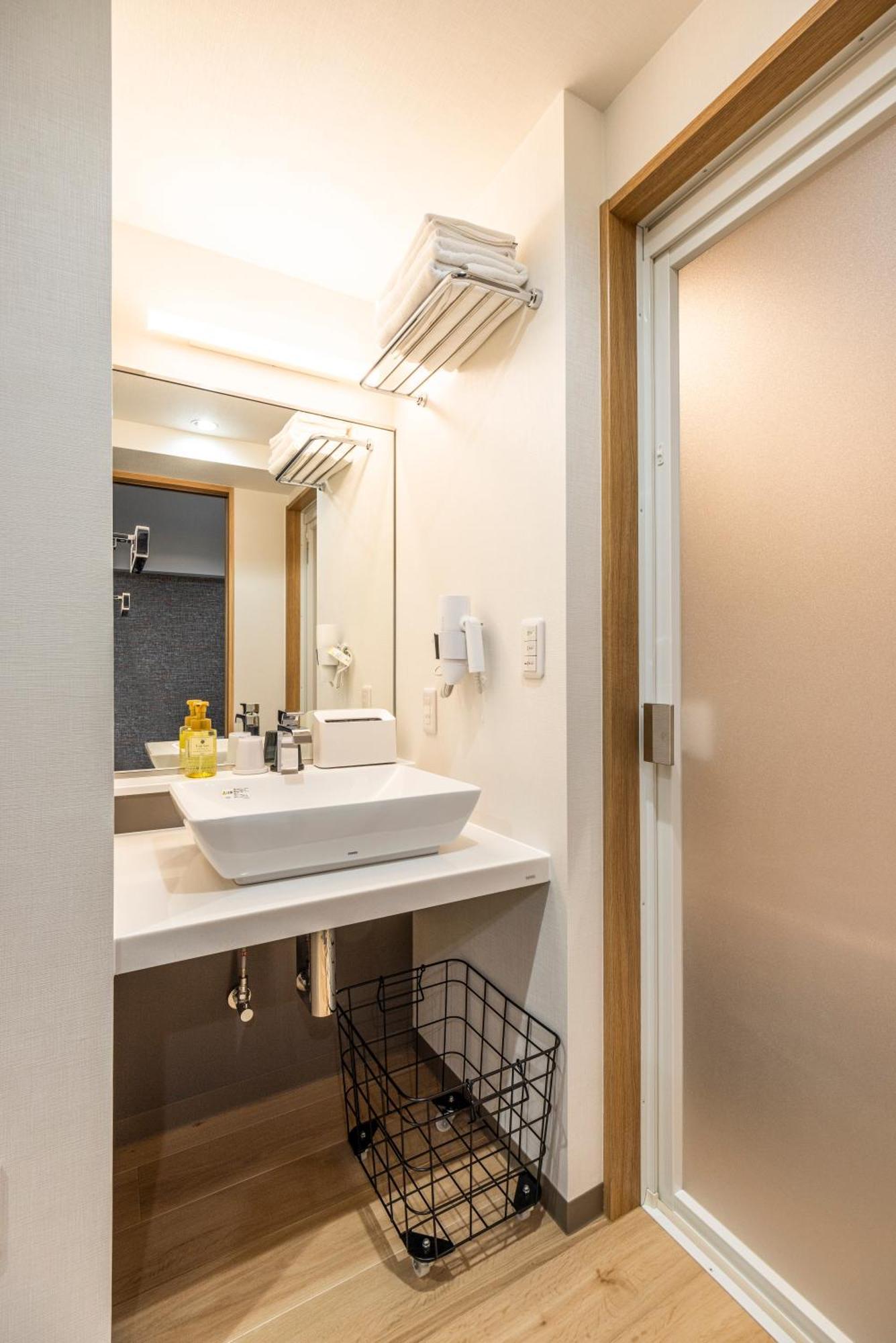 Hotell Cerezo 3*