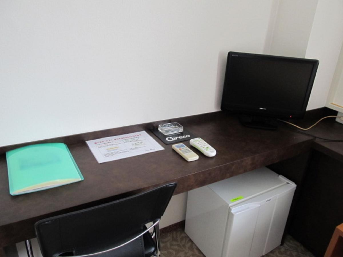 Cerezo Hotell 3*